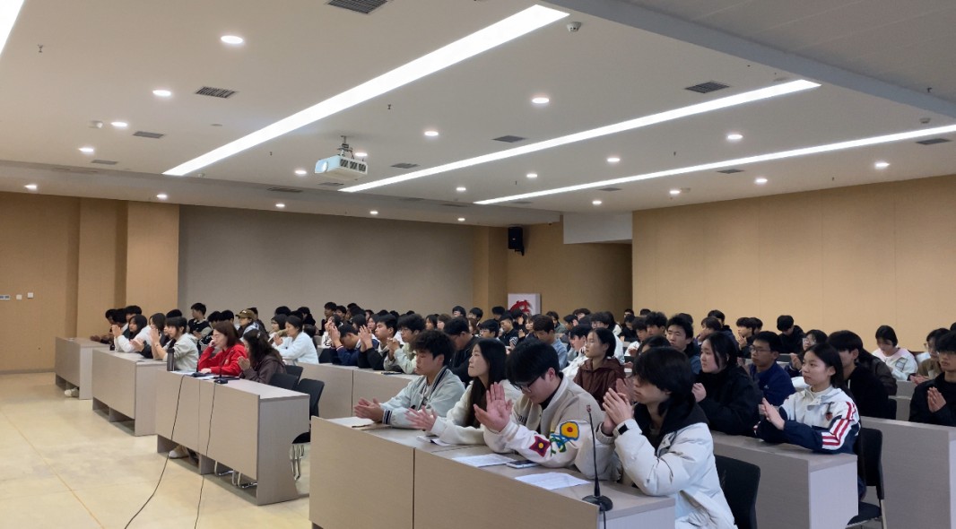 微信图片_20251016103428_212_130.jpg 微信图片_20251016103428_212_130.jpg
