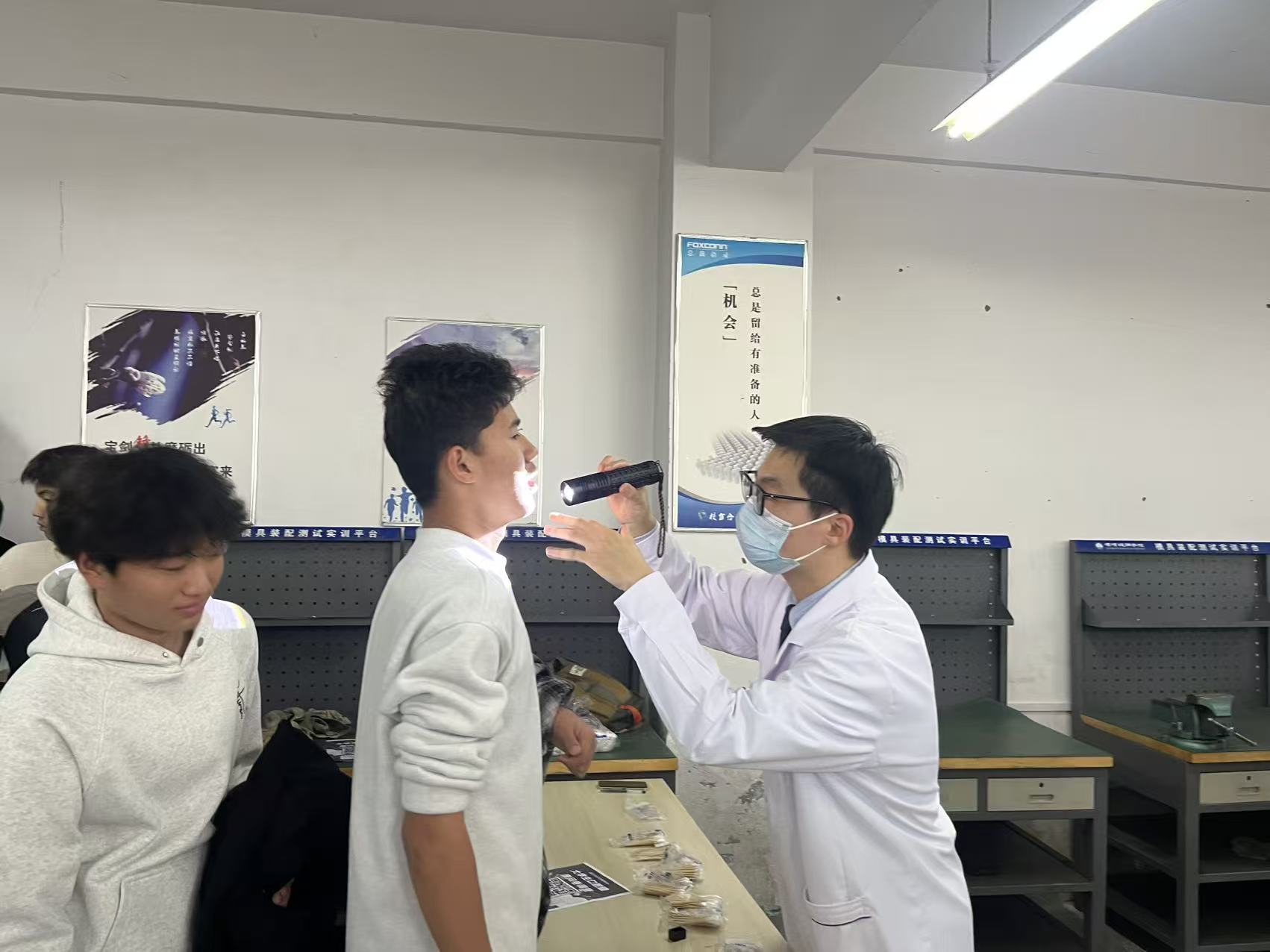 0f653dd803859984835c96da9f0c44eb.jpg 0f653dd803859984835c96da9f0c44eb.jpg