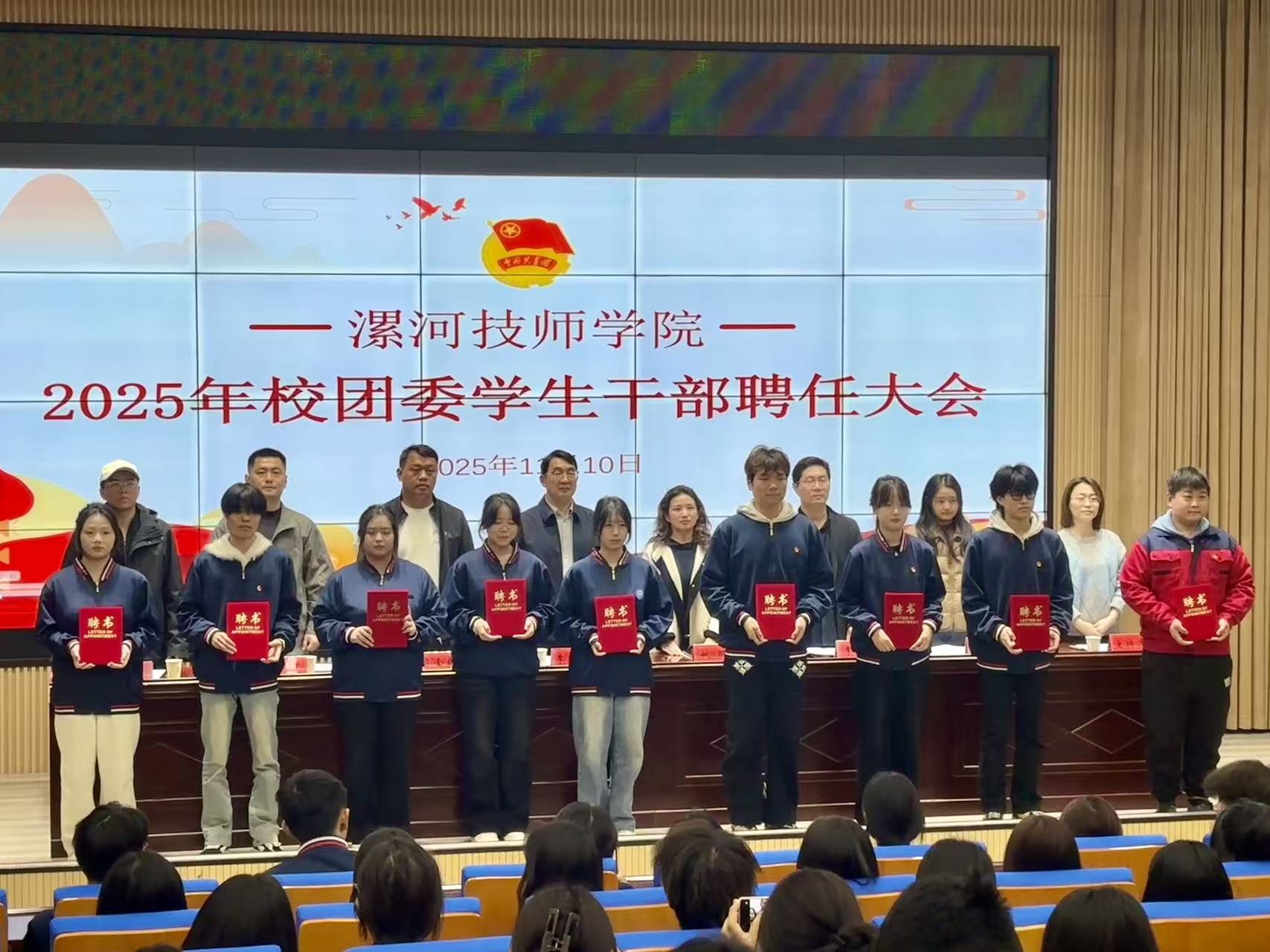 0f29f8098f56ded0b4901982fbd7acfa.jpg 0f29f8098f56ded0b4901982fbd7acfa.jpg