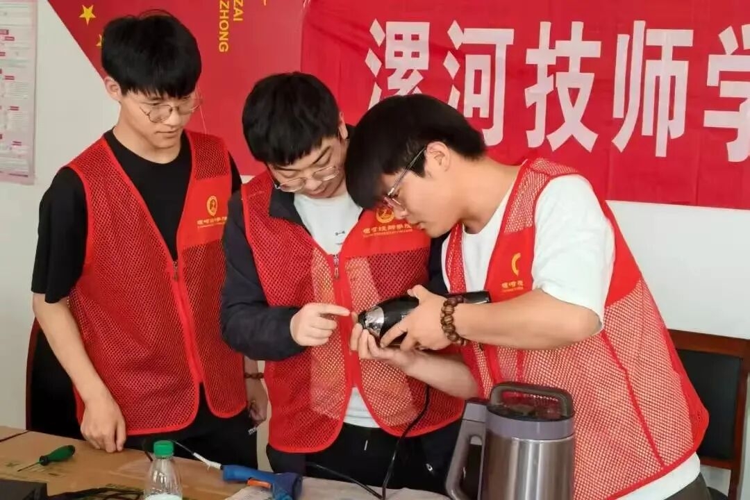97ec405d-03b2-43a8-a52e-bb44820ceccc.jpg