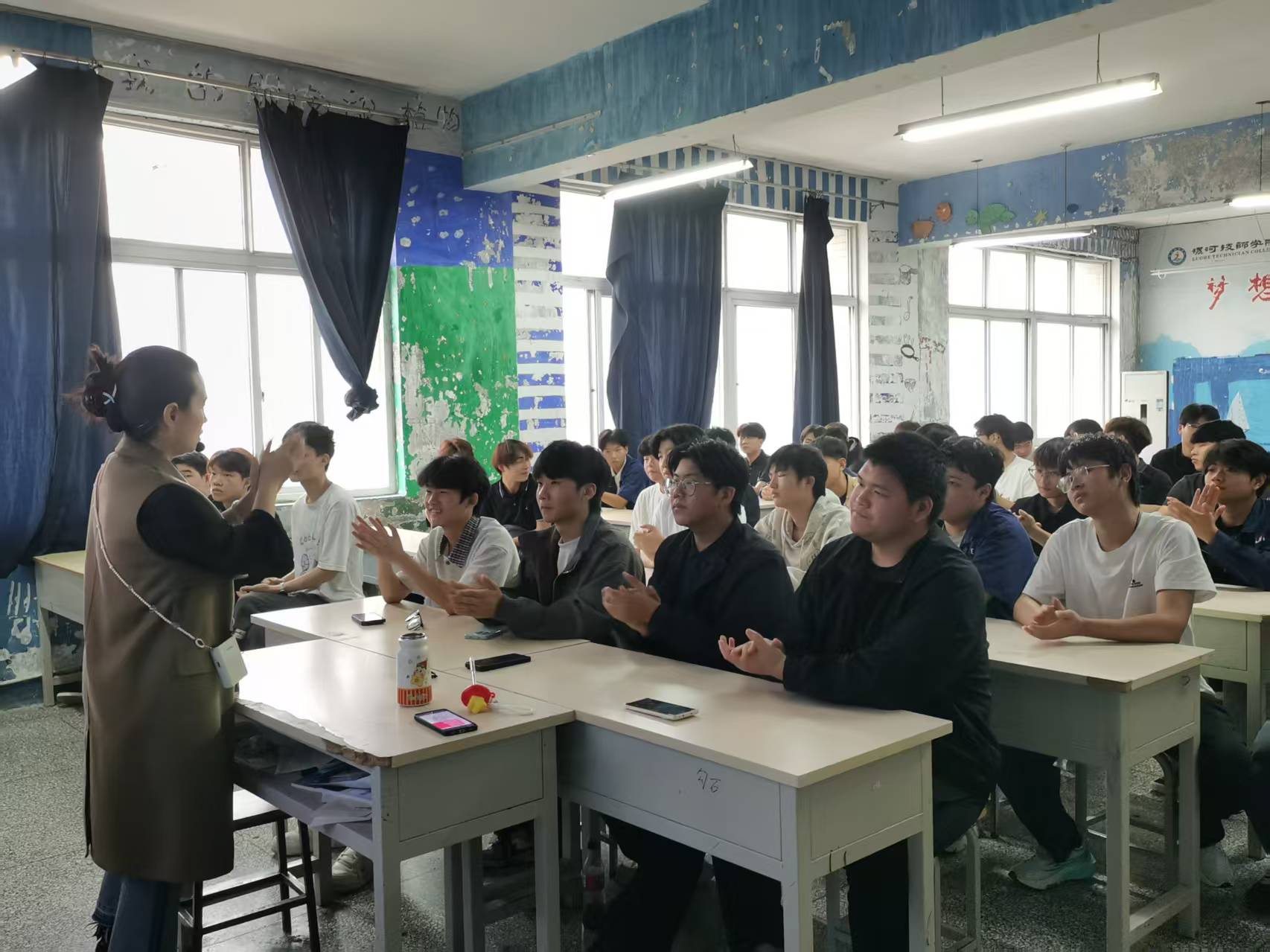 微信图片_20261013143841_434_2.jpg